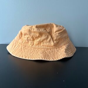 Classic Bucket Hat in Light Orange
